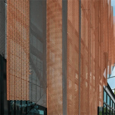 Corten Steel -rei'itetty metalliseinäverhous